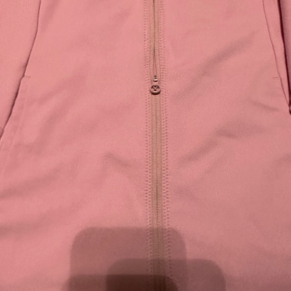 Layer 8 workout jacket - Picture 4 of 6
